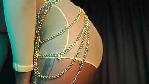 Snapshot of julietawinona chatting on February 22, 2026, 3:32 pm julietawinona online show from February 22, 2026, 3:32 pm