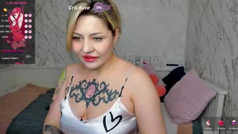 Snapshot of jully_rox chatting on March 2, 2026, 6:48 pm Jully online show from March 2, 2026, 6:48 pm