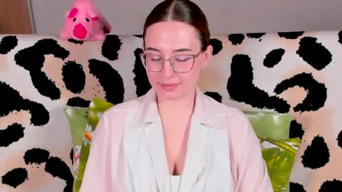 Nika and Mark online show from February 19, 2025, 9:25 pm