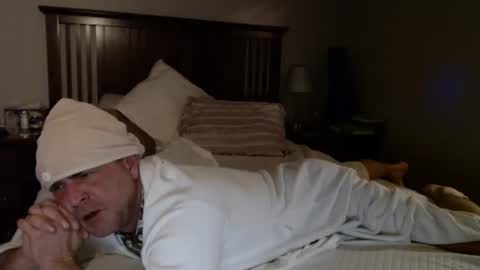 Snapshot of justaskforbiga chatting on December 31, 2024, 7:31 am Tohiptwoquit online show from December 31, 2024, 7:31 am