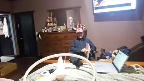 Snapshot of justaskforbiga chatting on February 20, 2025, 12:52 am Tohiptwoquit online show from February 20, 2025, 12:52 am