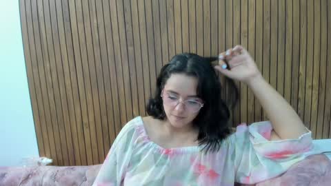 Kyelie online show from January 6, 2025, 3:31 am