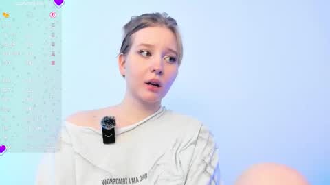 kagura_umbrella online show from February 8, 2026, 6:28 am