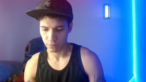 Snapshot of kai_anderr chatting on February 23, 2025, 9:05 pm kai_anderr online show from February 23, 2025, 9:05 pm