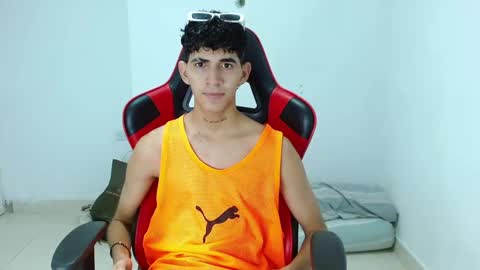 Snapshot of kai_lord_ chatting on December 12, 2024, 5:52 am Kai online show from December 12, 2024, 5:52 am