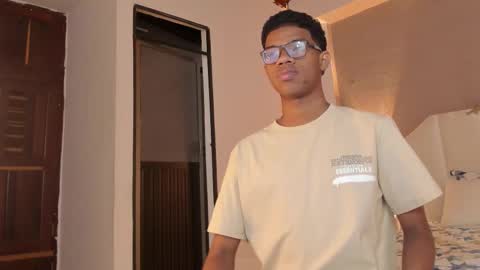 Snapshot of kaisonrouse chatting on February 21, 2026, 8:54 pm kaisonrouse online show from February 21, 2026, 8:54 pm