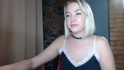 Snapshot of karina_fun chatting on January 9, 2025, 3:47 am karina online show from January 9, 2025, 3:47 am