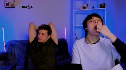 Karl online show from November 28, 2025, 8:00 pm