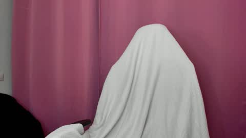 KassySin online show from December 2, 2025, 9:43 pm