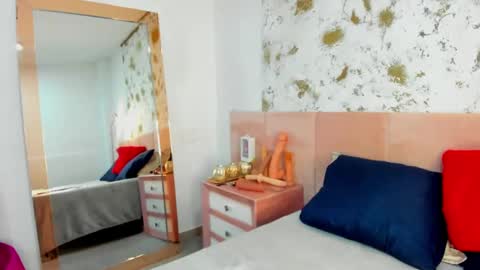 Snapshot of kathia_lopera chatting on February 2, 2025, 8:24 am Khatia online show from February 2, 2025, 8:24 am