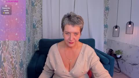 Kathy online show from December 11, 2024, 1:39 pm