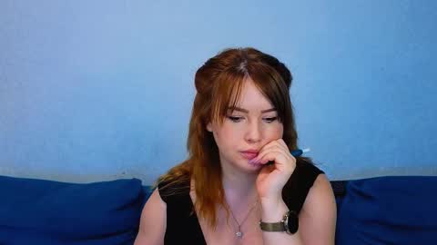 katniss_k online show from February 3, 2026, 4:54 am