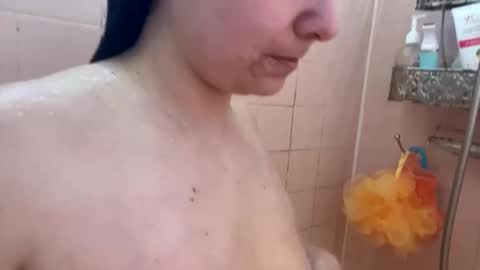 Snapshot of katxxgolding chatting on February 21, 2026, 7:48 pm Princesse Kat online show from February 21, 2026, 7:48 pm