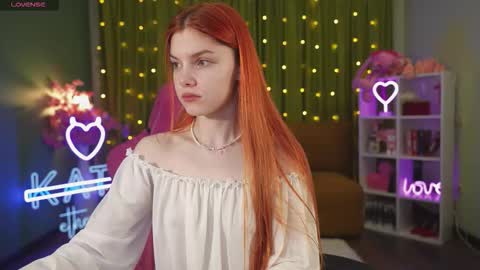 Katy      -    online show from October 12, 2025, 3:16 am