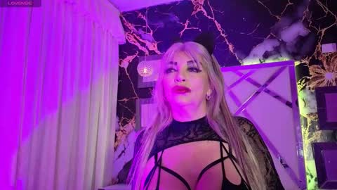 Snapshot of katyhornymilfsexy chatting on February 2, 2026, 11:53 am katy online show from February 2, 2026, 11:53 am