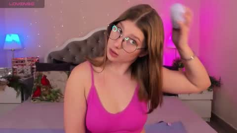 katymeaw online show from January 6, 2026, 8:18 am