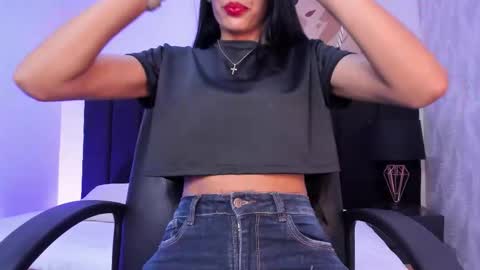 Snapshot of kayla_adams chatting on November 10, 2025, 11:31 am Kayla online show from November 10, 2025, 11:31 am