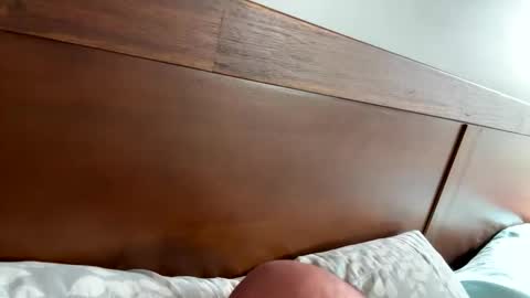 Snapshot of kcdad0001 chatting on September 21, 2025, 2:40 pm kcdad0001 online show from September 21, 2025, 2:40 pm