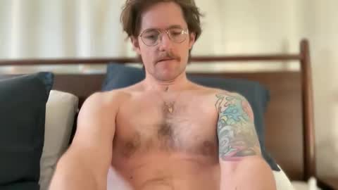 kd9dash3point8 online show from February 2, 2026, 5:33 pm