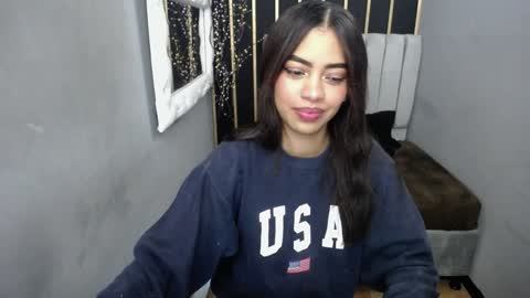 Snapshot of keizy_conte chatting on December 20, 2024, 1:00 pm K E I Z Y online show from December 20, 2024, 1:00 pm