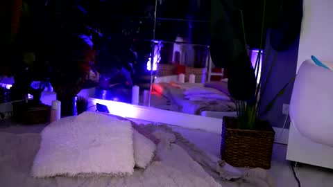 Snapshot of kellymathews chatting on February 19, 2026, 3:02 am Denise online show from February 19, 2026, 3:02 am