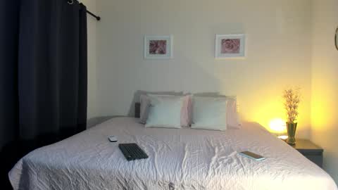 Kendall Anne online show from February 12, 2026, 12:00 pm