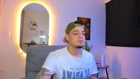 Snapshot of kendel_dimitri chatting on February 13, 2026, 8:21 am kendel_dimitri online show from February 13, 2026, 8:21 am