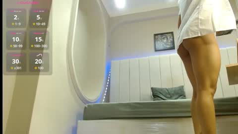 kendra_lux1 online show from February 19, 2026, 3:30 pm