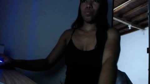 Snapshot of kiim_juicy_ chatting on February 13, 2025, 12:32 pm kiim_juicy_ online show from February 13, 2025, 12:32 pm