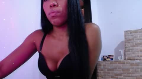 Snapshot of kiim_juicy_ chatting on February 26, 2025, 6:00 pm kiim_juicy_ online show from February 26, 2025, 6:00 pm