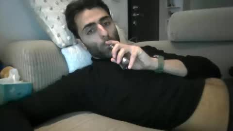 Snapshot of kikkus01 chatting on February 9, 2026, 9:30 pm kikkus01 online show from February 9, 2026, 9:30 pm