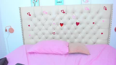 Snapshot of kim_eli chatting on February 16, 2025, 7:49 pm kim_eli online show from February 16, 2025, 7:49 pm