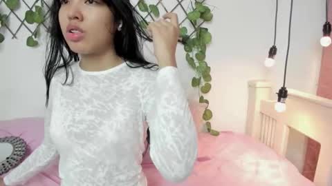 Snapshot of kim_eli chatting on March 1, 2026, 6:54 pm kim_eli online show from March 1, 2026, 6:54 pm