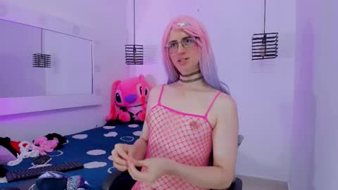 kimberly_thonson online show from February 7, 2026, 2:21 pm