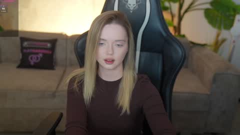 Snapshot of kira0541 chatting on February 28, 2026, 12:06 pm Sweet girls online show from February 28, 2026, 12:06 pm