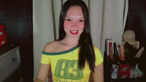 KITTY online show from February 17, 2026, 8:48 pm