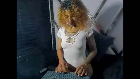 Snapshot of knela6669rs chatting on February 14, 2026, 8:05 pm Knela6669 online show from February 14, 2026, 8:05 pm