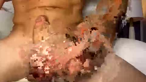 Snapshot of knewport80108 chatting on October 21, 2025, 7:53 am knewport80108 online show from October 21, 2025, 7:53 am