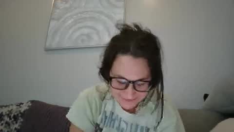 ko_rides online show from November 7, 2025, 12:49 pm