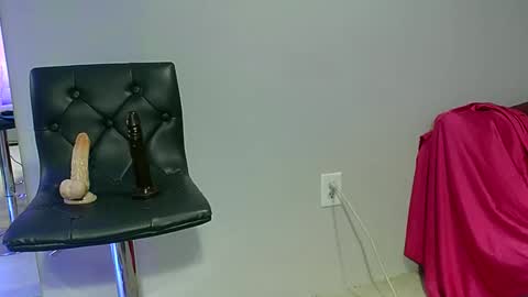 Snapshot of koshkabdsm81 chatting on March 4, 2026, 3:45 am Koshy online show from March 4, 2026, 3:45 am