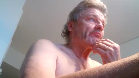 Snapshot of kovapoika chatting on October 5, 2025, 8:34 am kovapoika online show from October 5, 2025, 8:34 am