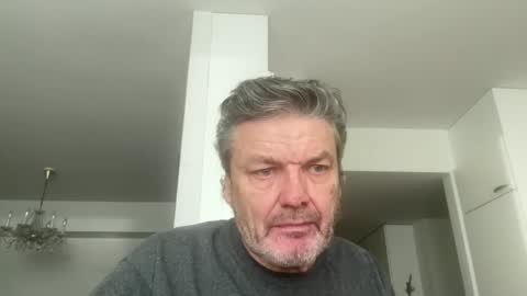 Snapshot of kovapoika chatting on October 15, 2025, 1:22 pm kovapoika online show from October 15, 2025, 1:22 pm