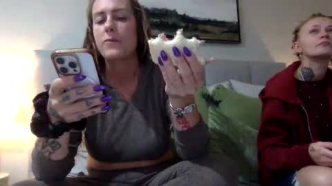 Snapshot of koyoteej chatting on January 29, 2025, 11:14 pm koyoteej online show from January 29, 2025, 11:14 pm