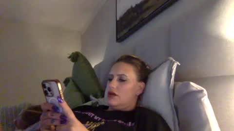 Snapshot of koyoteej chatting on February 1, 2025, 8:50 am koyoteej online show from February 1, 2025, 8:50 am