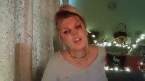 Snapshot of kudesnizza chatting on January 14, 2025, 11:10 am Annika MTF ts post -op online show from January 14, 2025, 11:10 am