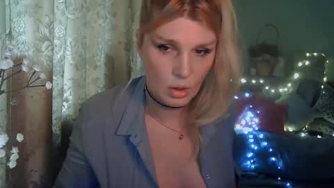 Snapshot of kudesnizza chatting on March 5, 2025, 10:55 am Annika MTF ts post -op online show from March 5, 2025, 10:55 am