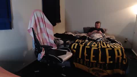 Kuggy online show from February 8, 2026, 1:09 am