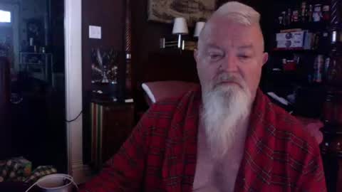 Snapshot of kyhgihntight chatting on February 4, 2026, 7:09 pm Nick Nude Celt KYHighNTight online show from February 4, 2026, 7:09 pm