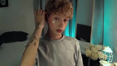 Snapshot of kyle__cooper chatting on December 12, 2024, 2:04 am Kyle Cooper online show from December 12, 2024, 2:04 am