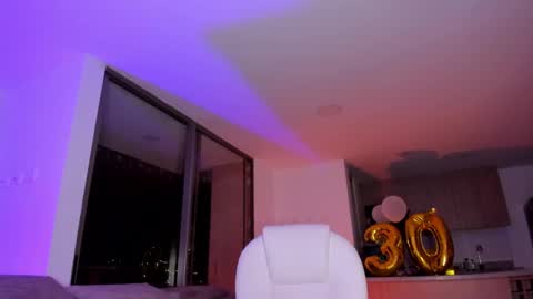 Snapshot of kylie_rox03 chatting on March 12, 2025, 6:51 am online show from March 12, 2025, 6:51 am